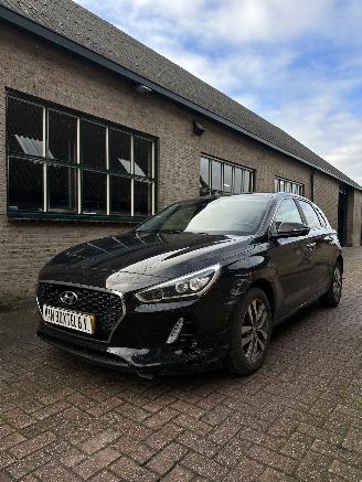Coche accidentado Hyundai I-30  2017/6