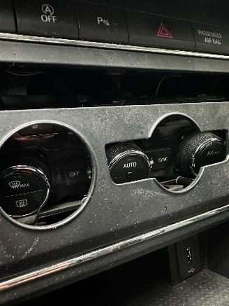 Seat Leon ST 1.4 EcoTSI FR Connect picture 32