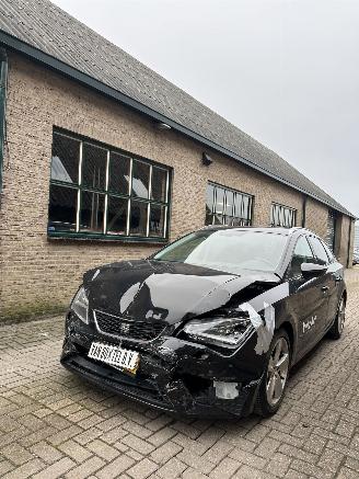 skadebil auto Seat Leon ST 1.4 EcoTSI FR Connect 2016/9