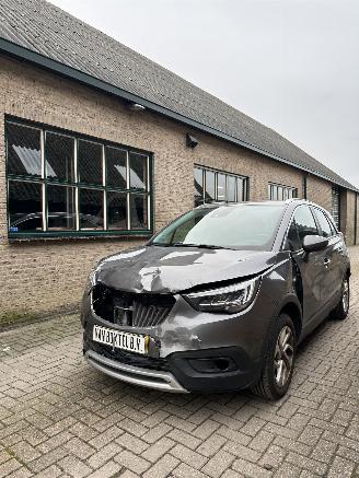 Auto incidentate Opel Crossland X 1.2 Turbo innovation 2010/1
