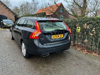 Volvo V-60 2.4 D6 AWD Plug-In Hybrid Summum picture 11