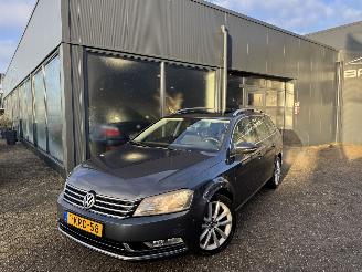 Unfallwagen Volkswagen Passat 1.4 TSI Highline edition bluemotion 2013/6
