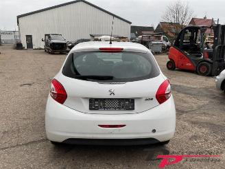 Peugeot 208 208 I (CA/CC/CK/CL), Hatchback, 2012 / 2019 1.0 Vti 12V PureTech picture 6
