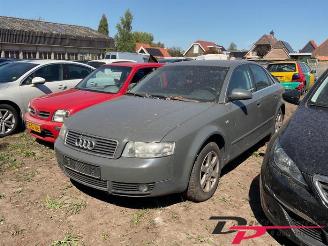 demontáž osobní automobily Audi A4 A4 (B6), Sedan, 2000 / 2005 1.9 TDI 100 2002/1
