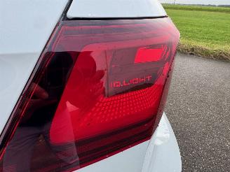 Volkswagen Golf Volkswagen Golf 1.4 GTE Ehybrid 245pk DSG 2021 Wit picture 21