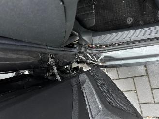 Volkswagen T-Roc T-Roc 2.0 TSI DSG 4Motion Sport PANO ACC Leer VOL!! picture 29