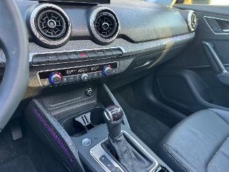 Audi Q2 Audi Q2 35 TFSI S line PANO CAMERA AHK Ambiance 2025 picture 6