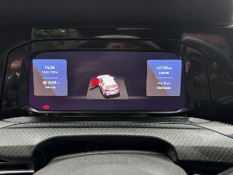 Volkswagen Golf Volkswagen Golf 8 R TSI Performance 4Motion PANO AKRAPOVIC! picture 34