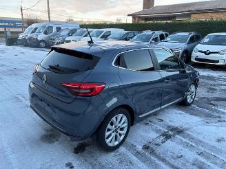 Vaurioauto  passenger cars Renault Clio  2019/12