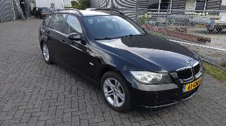  BMW 3-serie 318i Touring nette goed rijdende auto met weinig schade! 2008/1