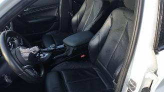 BMW 1-serie 120i m-sport high executive edition mooi auto!! picture 18