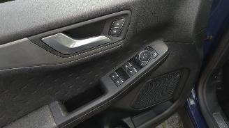 Ford Kuga 2.5 phev st-line mooie auto!! picture 6
