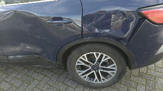 Ford Kuga 2.5 phev st-line mooie auto!! picture 17