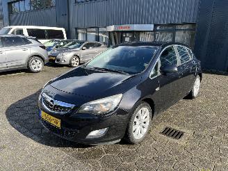  Opel Astra 1.4 Turbo Sport 2011/4