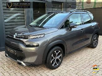 Vaurioauto  passenger cars Citroën C3 Aircross 1.2 PureTech Shine | Automaat Panoramadak 2022/9