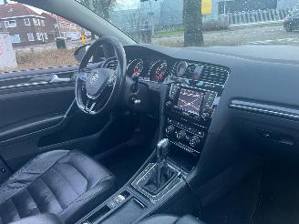 Volkswagen Golf 1.4 TSI ACT Highline DSG PANO picture 13