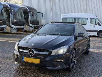 skadebil auto Mercedes Cla-klasse CLA 220 Shooting Brake PANO/LEER 2016/4