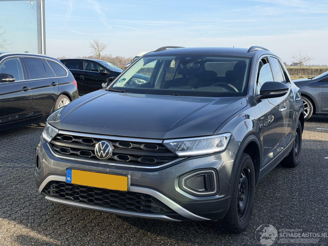 Volkswagen T-Roc 1.5 TSI Life Business AUTOMAAT