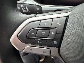 Volkswagen T-Roc 1.5 TSi 150 Pk DSG Goal picture 31