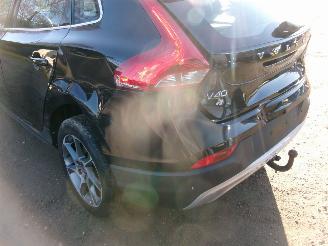 Volvo V-40 1.6 D - Cross Country picture 17