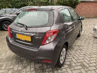 Toyota Yaris Aspiration 1.0 VVT-I5Drs Navi Clima Camera VASTE PRIJS. picture 7