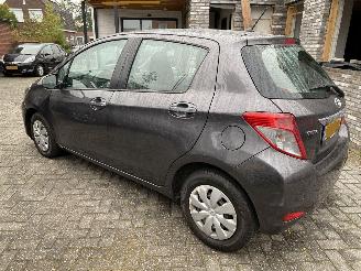 Toyota Yaris Aspiration 1.0 VVT-I5Drs Navi Clima Camera VASTE PRIJS. picture 14