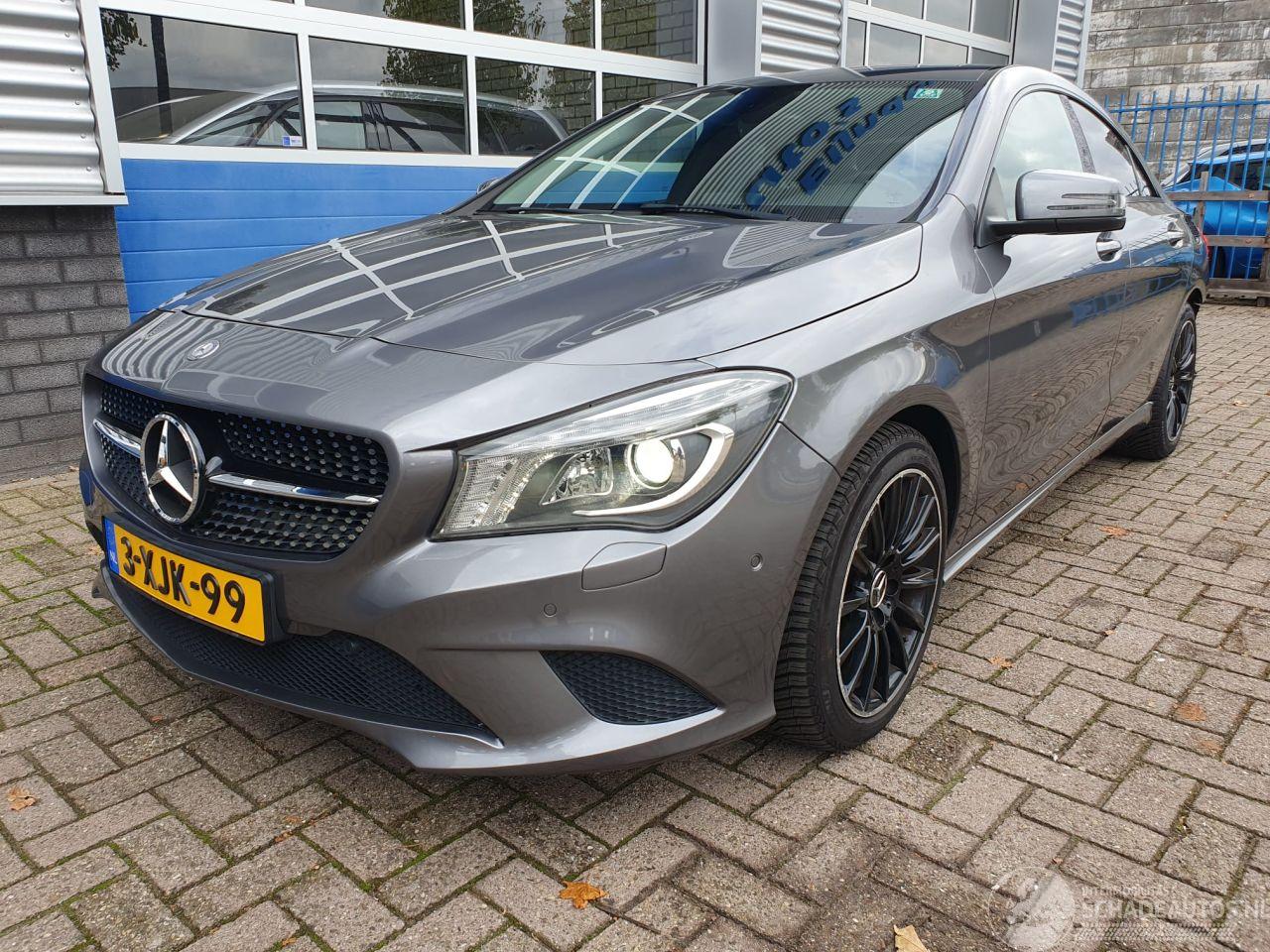 Mercedes Cla-klasse 180 BlueEFF. Ambition