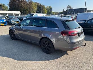 damaged passenger cars Opel Insignia 1.6 CDTI Sports Tourer 136pk 2016/5