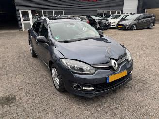 Auto incidentate Renault Mégane 1.2 TCe Limited Pano 2016/6