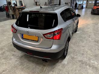 Suzuki S-Cross 1.6 Comfort  Clima picture 10