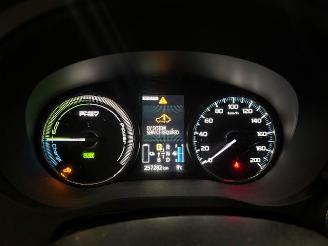 Mitsubishi Outlander 2.0 PHEV instyle picture 17