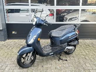 Unfall Kfz Roller Sym  Fiddle 2 2012/8