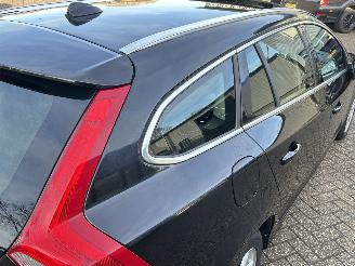 Volvo V-60 2.0 T5 Kinetic 245PK Automaat picture 35
