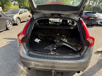 Volvo V-60 1.5 T3 Momentum  AUTOMAAT Stationwagen 5-dr. picture 17