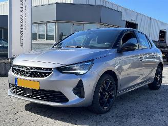schade Opel Corsa 1.2 GS Line