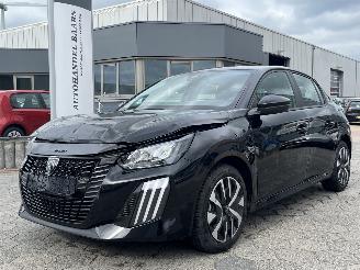 Damaged car Peugeot 208 1.2 PureTech 75 Style 2025/1