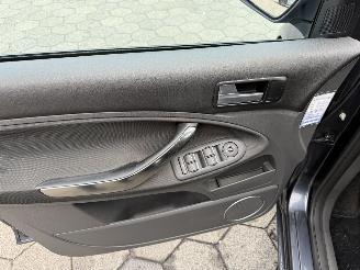 Ford C-Max 1.8-16V Titanium Flexifuel picture 9