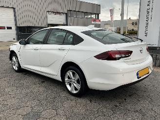 Unfallwagen Opel Insignia Grand Sport 1.5 Turbo EcoTec Online Edition 2017/9
