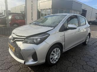 Schadeauto Toyota Yaris 1.5 Hybrid Aspiration Autm 2016/1