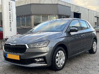 Schadeauto Skoda Fabia 1.0 TSI Essence 2025/5