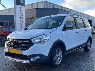 Schadeauto Dacia Lodgy 1.3 TCe Stepway 5p 2021/6