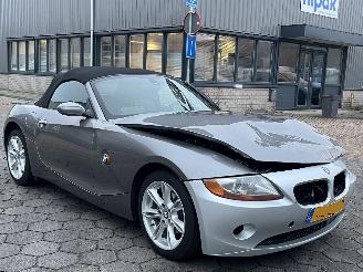 Schadeauto BMW Z4 Roadster 2.2i 2004/6