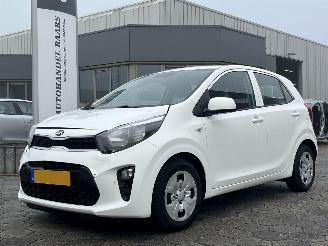 Schadeauto Kia Picanto 1.0 MPi ComfortPlusLine 2020/7