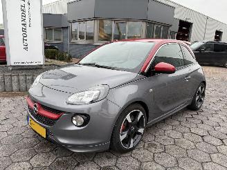 Schadeauto Opel Adam 1.4 Turbo S 2015/7