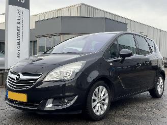 Schadeauto Opel Meriva 1.4 Turbo Design Edition 2015/5