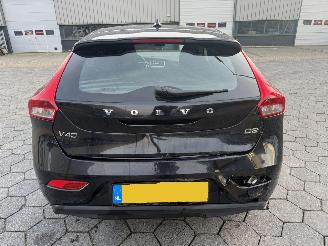 Volvo V-40 1.6 D2 R-Design picture 6