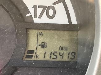 Peugeot 107 1.0-12V XR picture 17