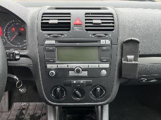 Volkswagen Golf 1.6 FSI Comfortline Business picture 17