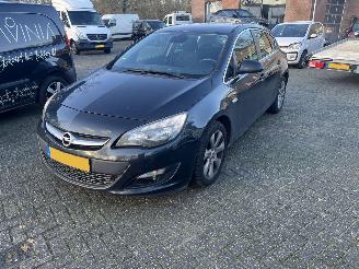 Unfallwagen Opel Astra 1.4 TURBO. 2014/9