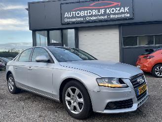 Damaged car Audi A4 2.0 TDI sedan Pro Line Business AIRCO 2009/10